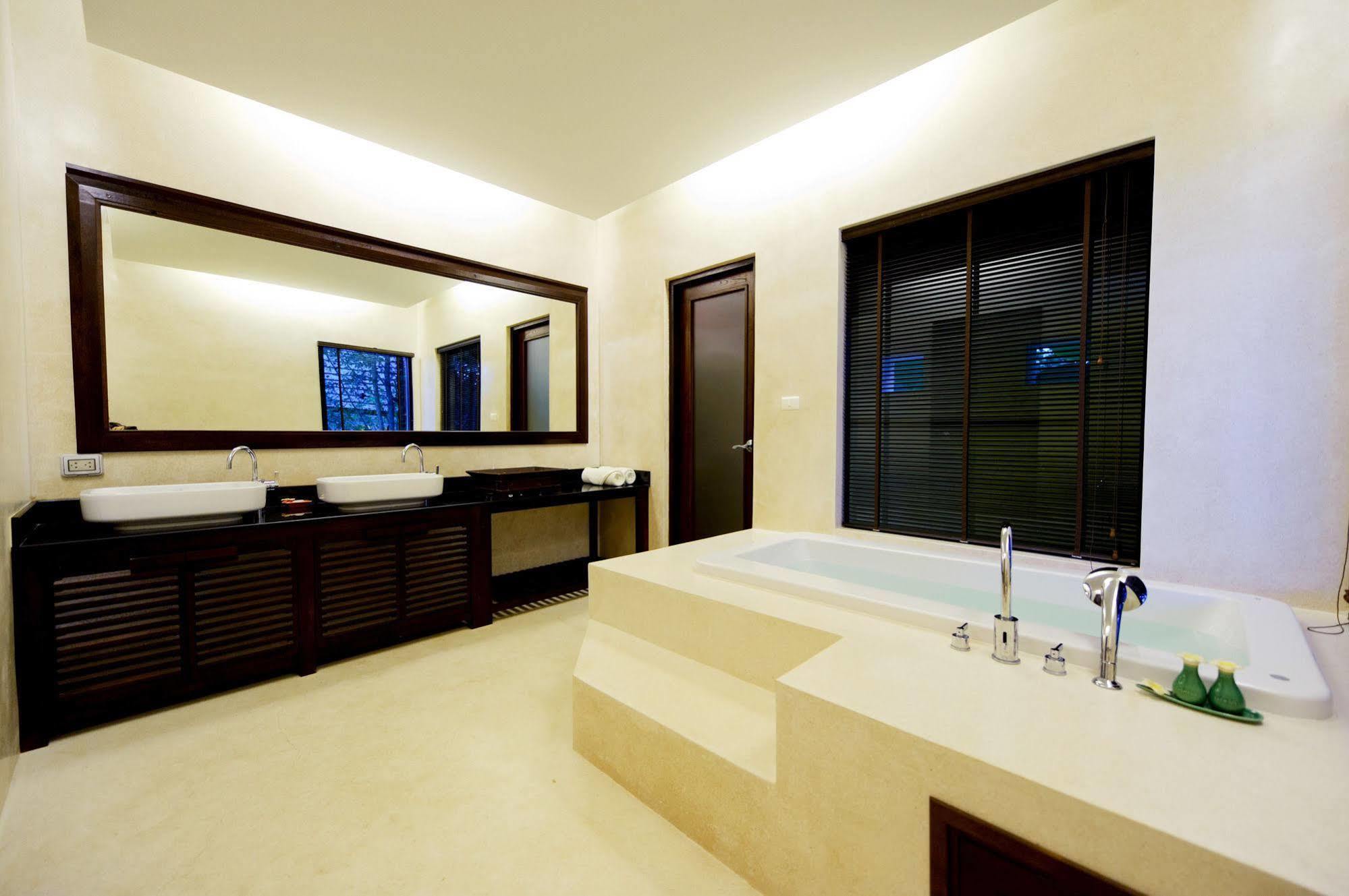 Chiangmai Highlands Golf And Spa Resort Mae On Esterno foto